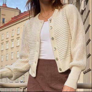 Aritzia  Wilfred Alesia Cardigan - size M
